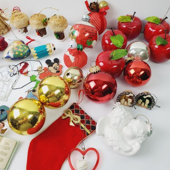 Lot of 53 Vintage Christmas Holiday Ornaments Beautiful Handmade & Store Bought - Picture 4 of 12